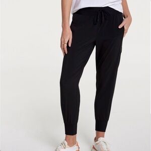 CALIA by Carrie Underwood Black Joggers